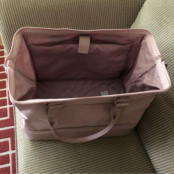 BRAND NEW! Beis The Weekender Bag Atlas Pink 16 x 19 x 10 - Picture 9 of 12